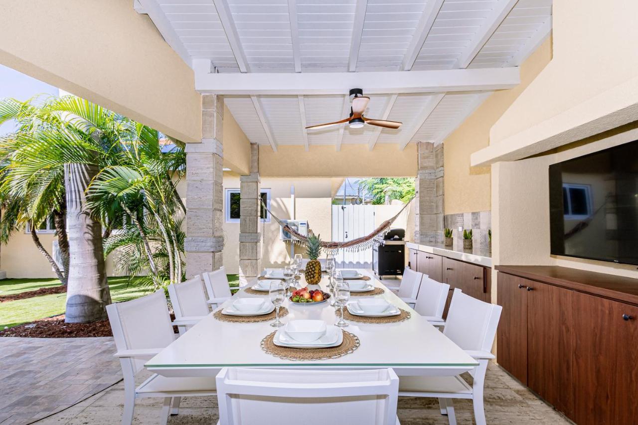 Ruby 15 Villa Palm Beach Eksteriør billede